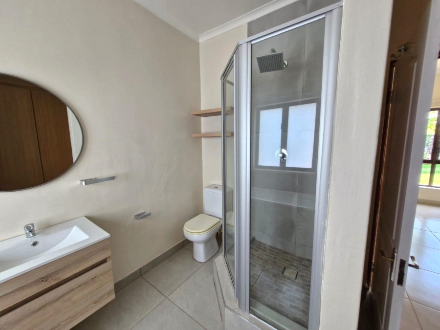 To Let 3 Bedroom Property for Rent in Meerhof North West